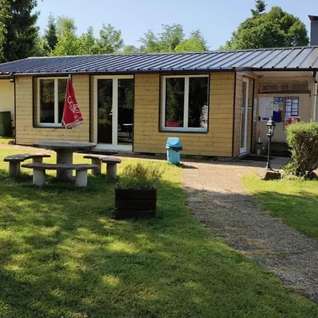 Campsite Mobil-home Confortable - 3 Pers. - Api-1-52-2032 La Tour-d'Auvergne