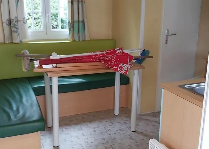 Mobil-home Confortable - 3 Pers. - Api-1-52-2032 Campsite